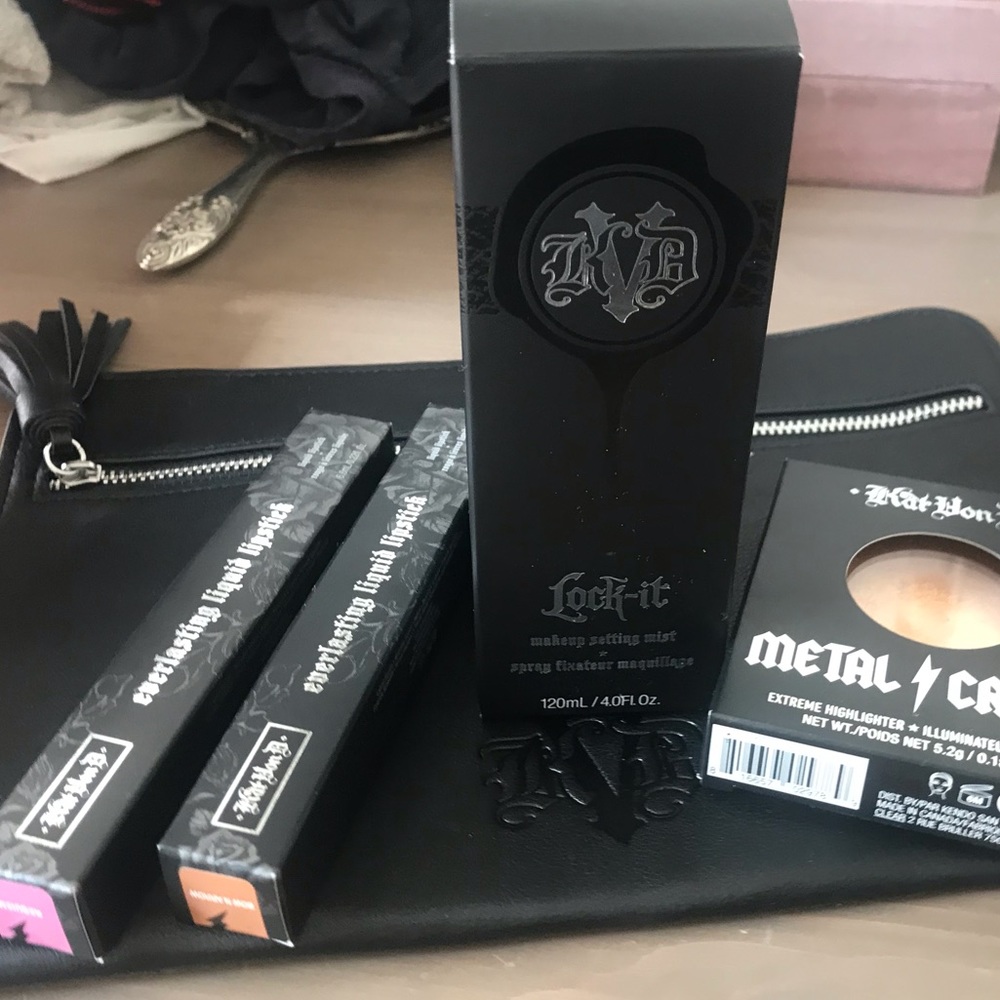 KVD - makeup set